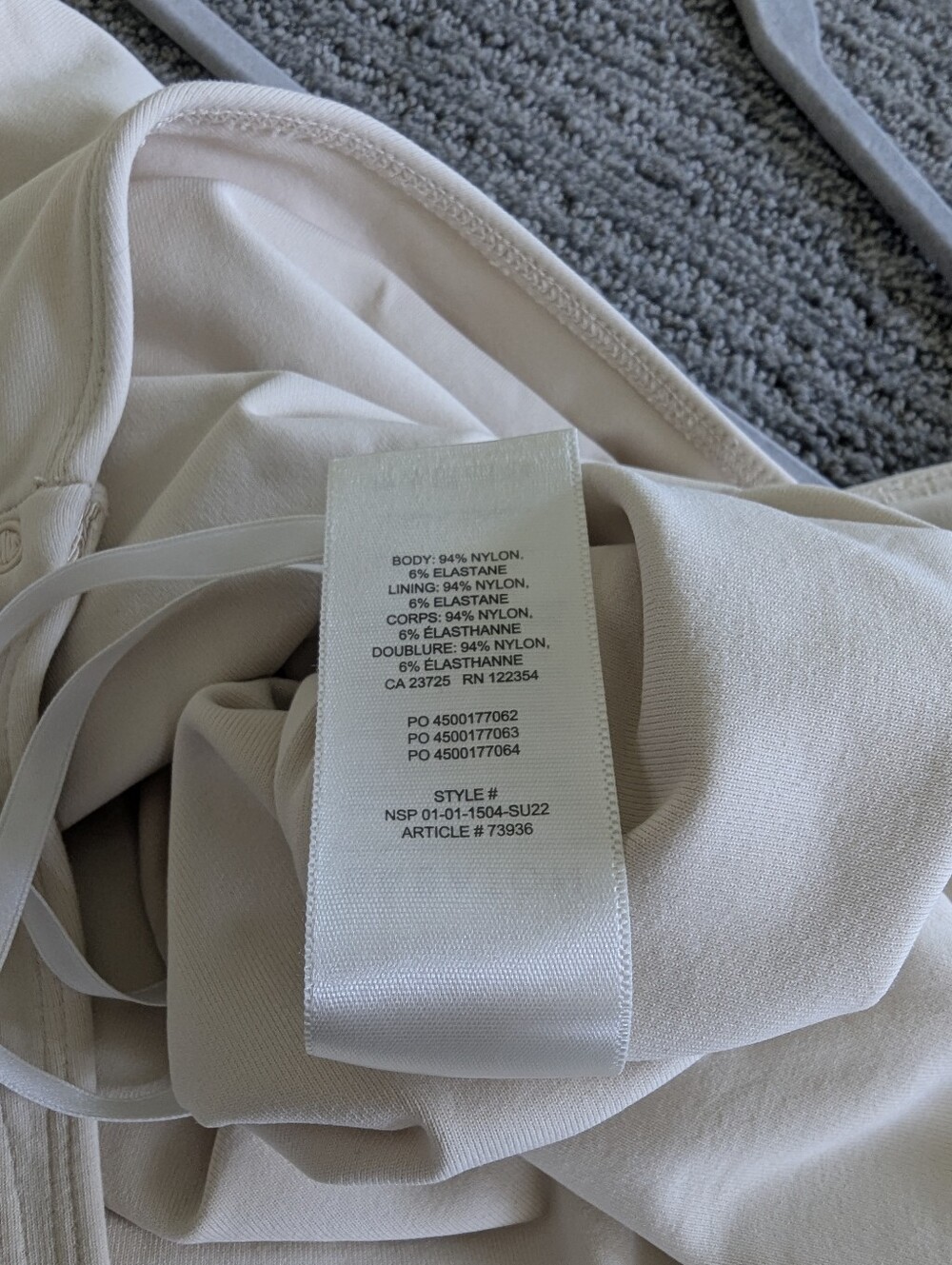 Aritzia Babaton Contour Squareneck Longsleeve Bodysuit Thong-Cut - Picture 10 of 10